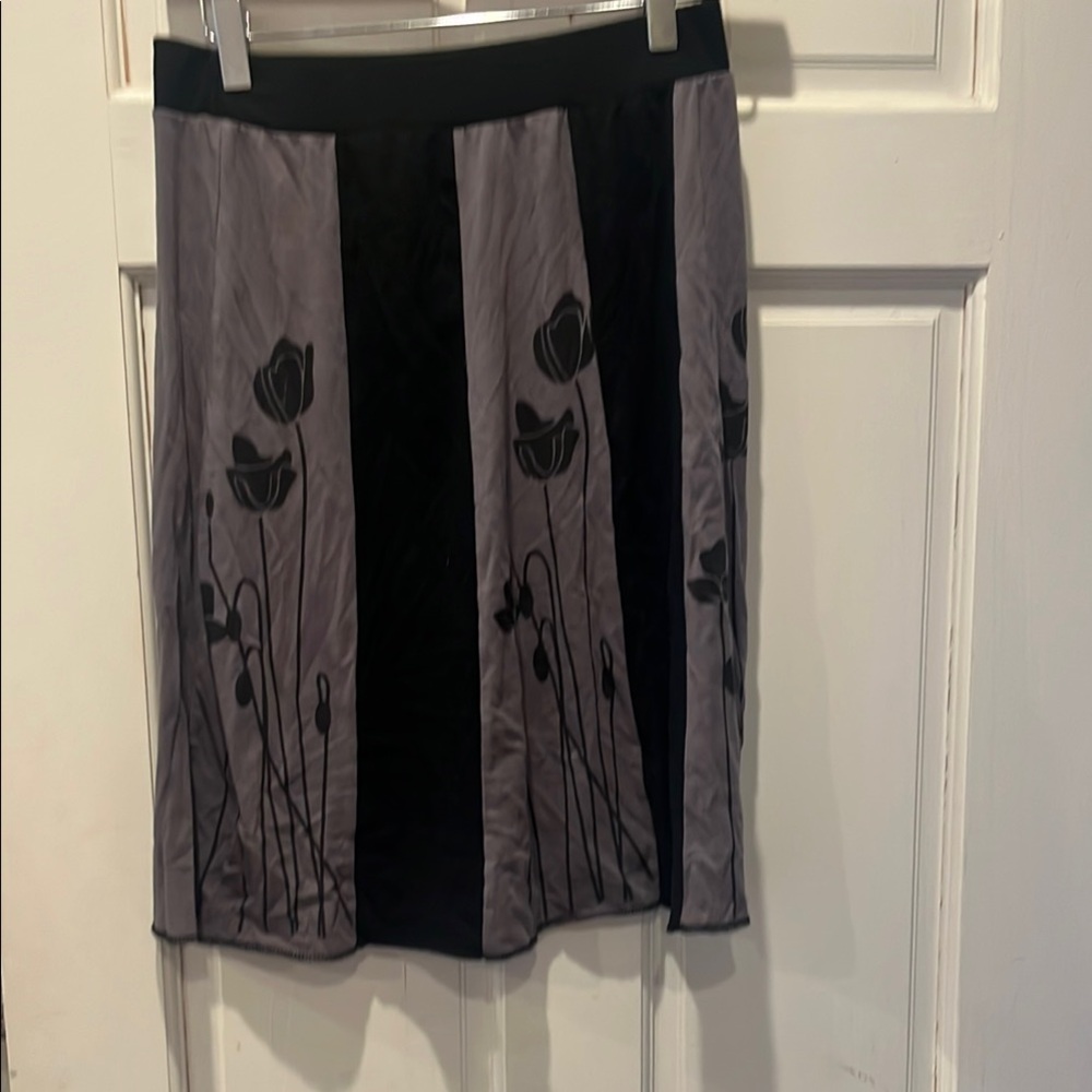 Black and Gray Embellished Pencil Skirt